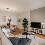 Daire Flores - 1 Bedroom And Parking In Estrela Lisboa